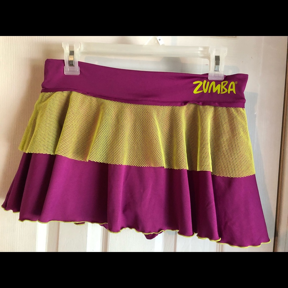 authentic Zumba Wear athletic skirt skort Sz m